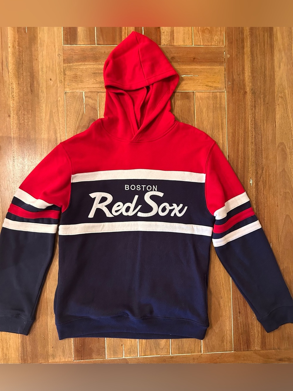 Mitchell & Ness Boston Red Sox Head Coach Pullover Hoodie. YXL.
